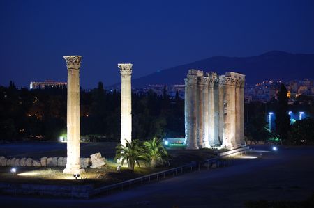 Templo de Zeus, de noche